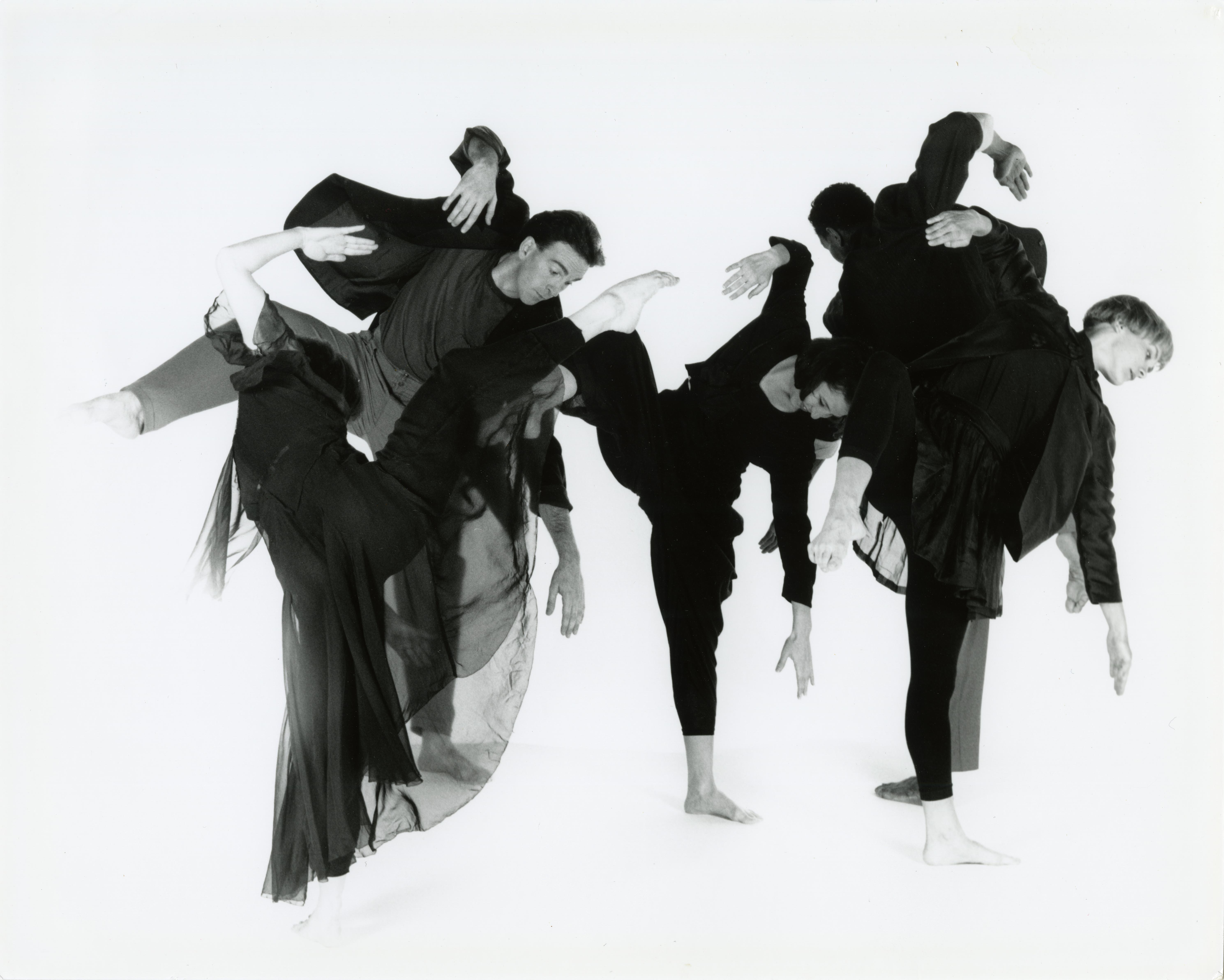 Sharir dancers. Photographer: Jonathan Leatherwood.